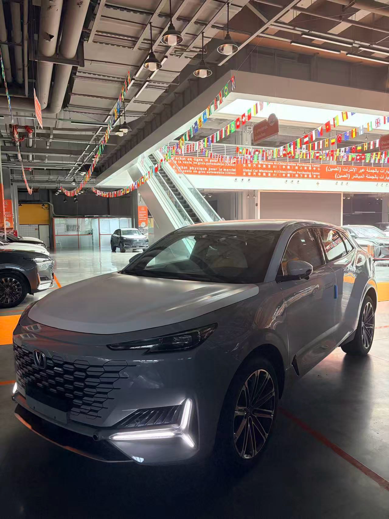 2025 Changan Unik
