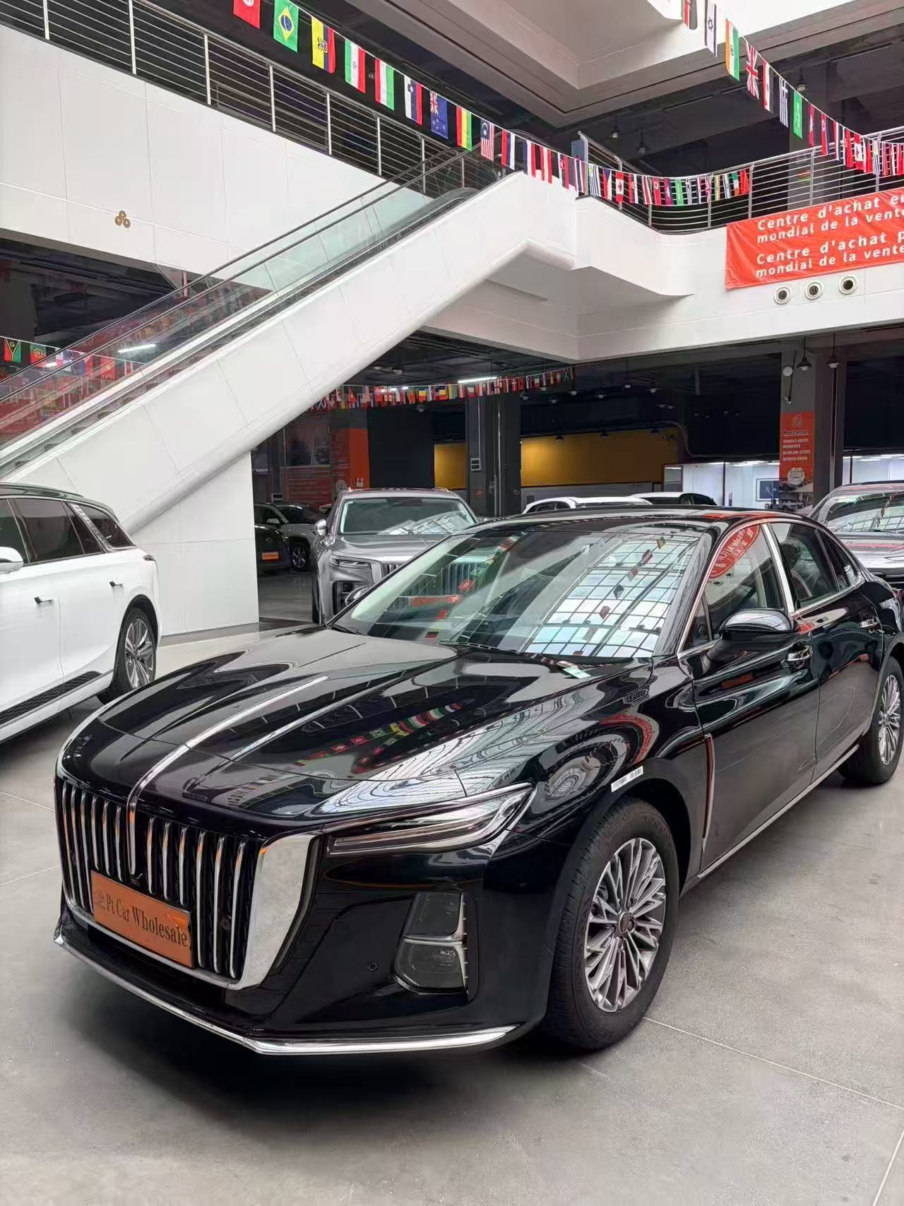 2025 Hongqi H5 